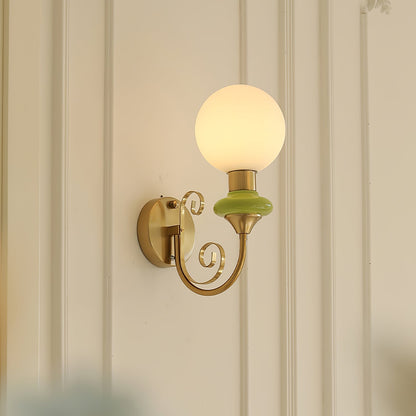 Onyx Wall Lamp - Adjustable Brightness & Energy-Efficient LED Design