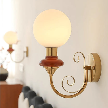Onyx Wall Lamp - Adjustable Brightness & Energy-Efficient LED Design