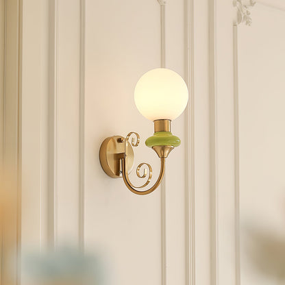Onyx Wall Lamp - Adjustable Brightness & Energy-Efficient LED Design