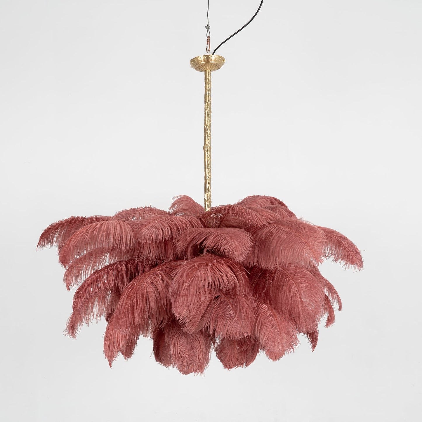 Elegant Ostrich Feather Chandelier - Soft Lighting & Unique Design