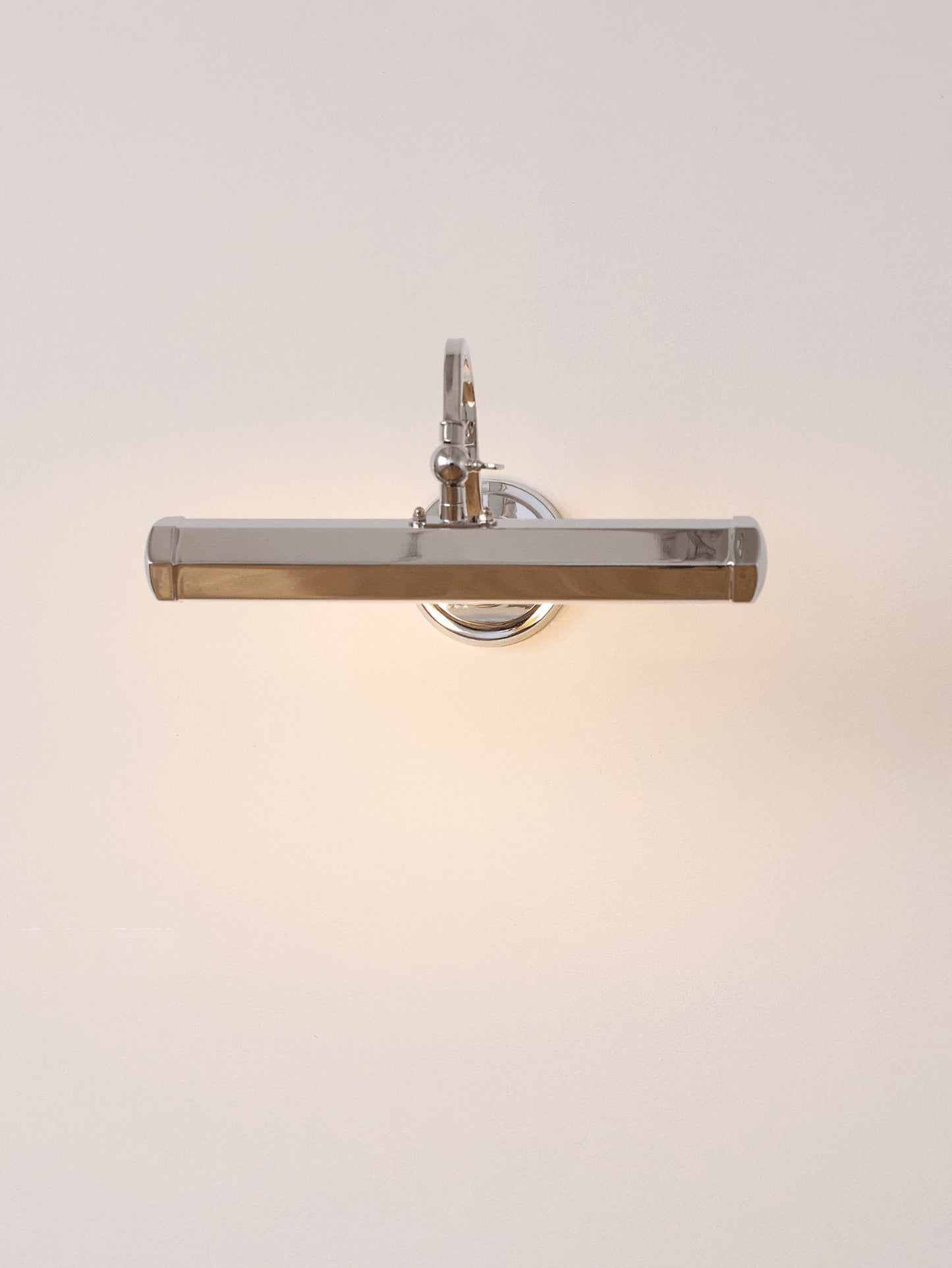 Pacific Wall Lamp - Adjustable LED Light with Dimmable Brightness