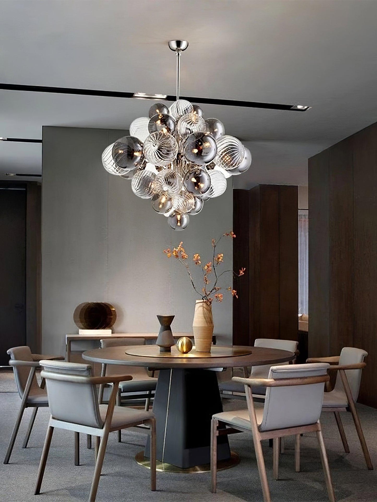 Pallocino Crystal Chandelier - Elegant Design with Adjustable Height