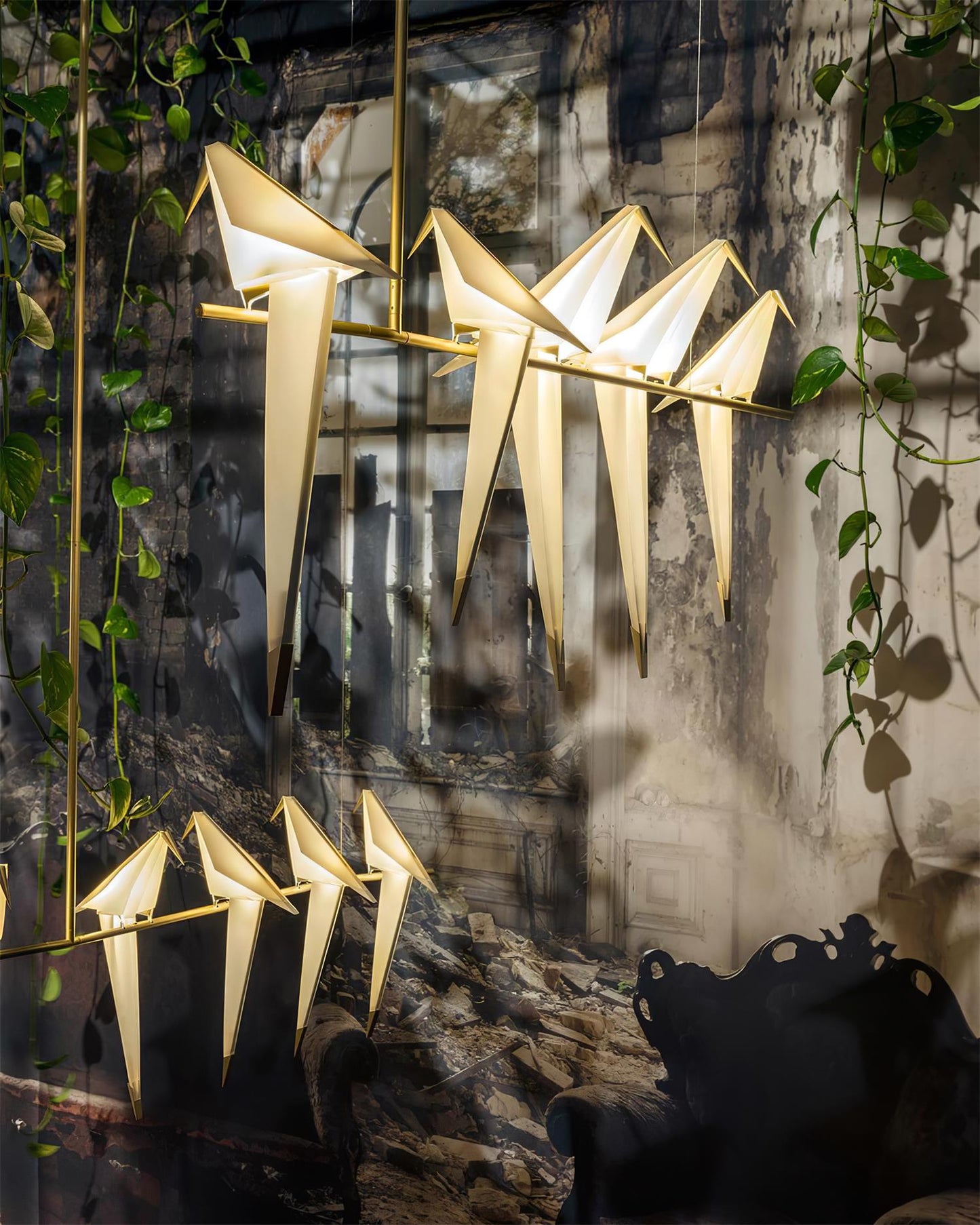 Elegant Paper Crane LED Chandelier with Adjustable Brightness & Unique