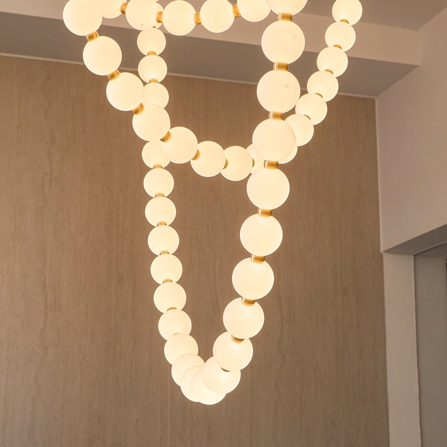 Elegant Pearl Glass Chandelier with Adjustable Height & Soft Lighting