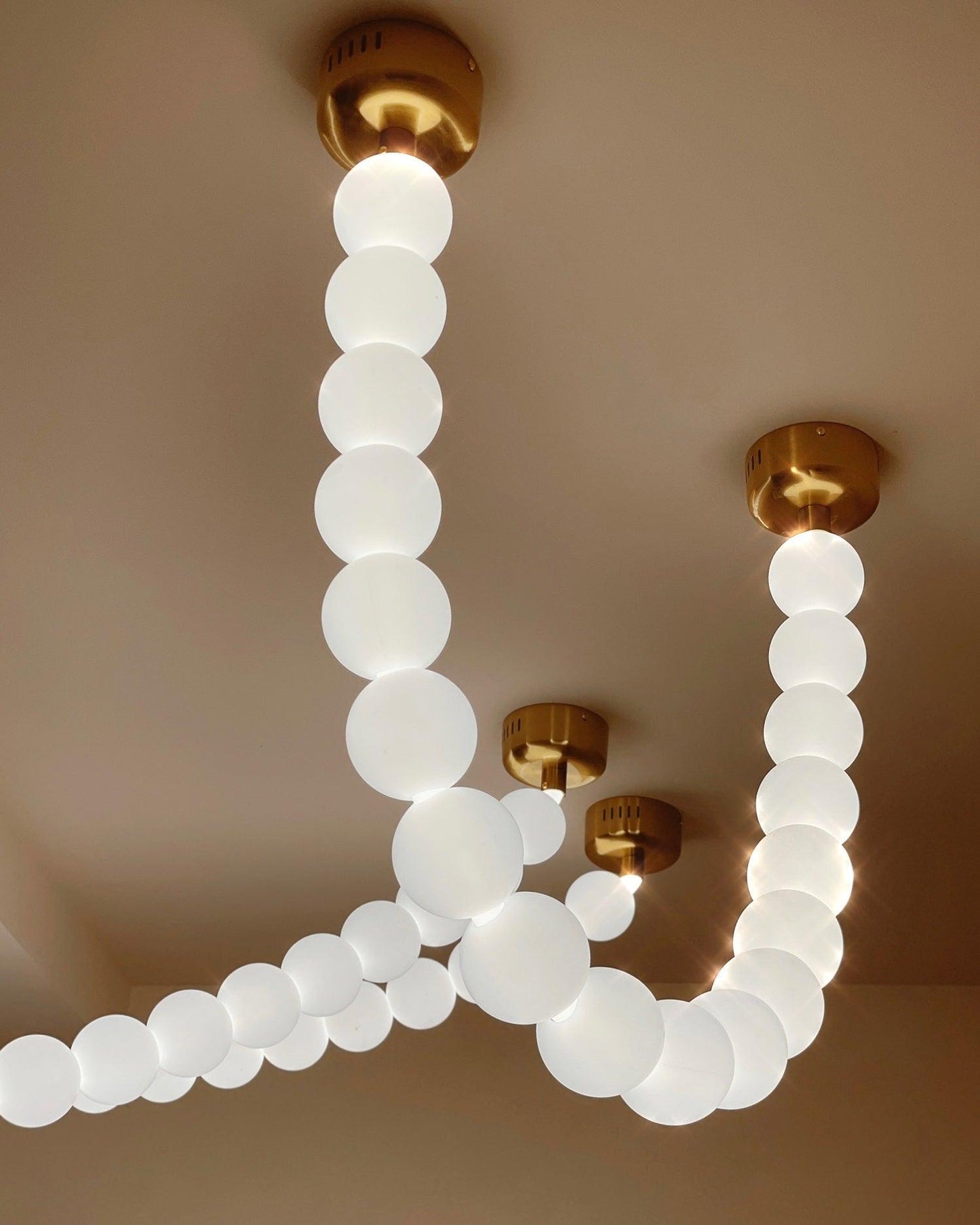 Elegant Pearl Ball Chandelier Necklace - Adjustable Length, Durable De