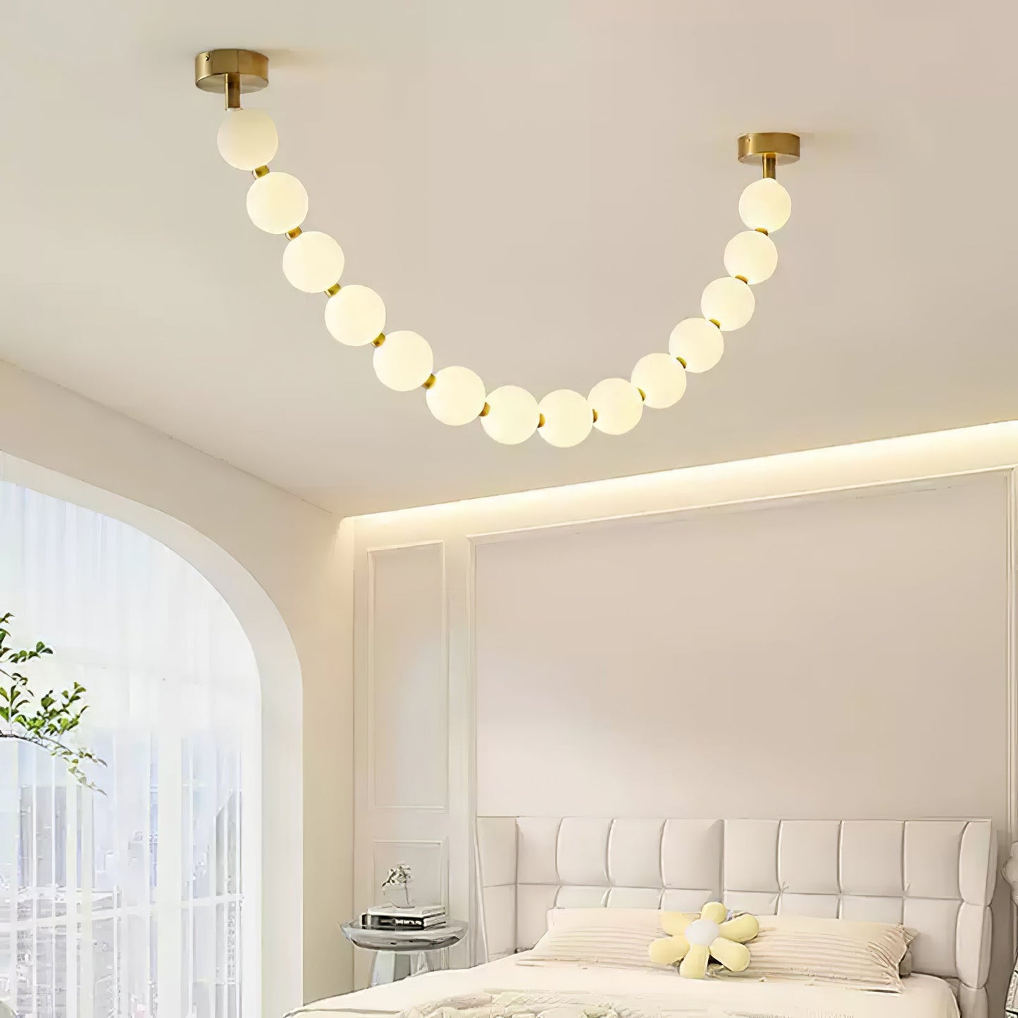 Elegant Pearl Glass Chandelier with Adjustable Height & Soft Lighting