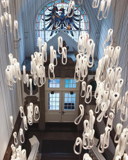 Elegant Pearlescent Filament Chandelier with Adjustable Brightness & E