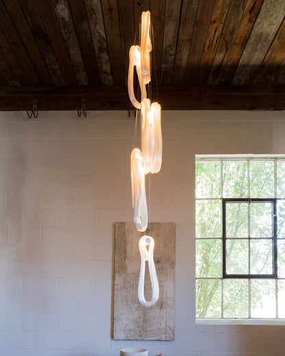 Elegant Pearlescent Filament Chandelier with Adjustable Brightness & E