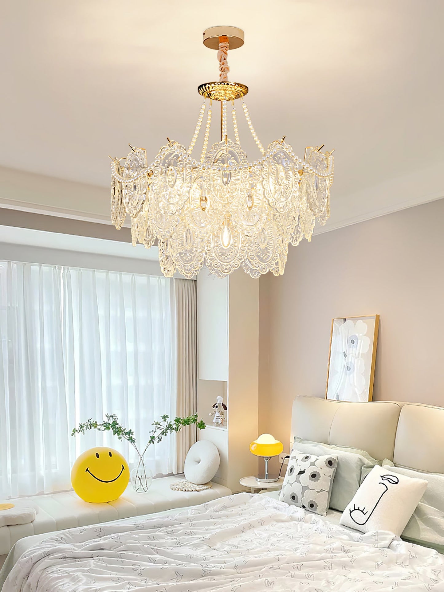 Elegant Pearls Glass Chandelier – Dimmable LED & Adjustable Height