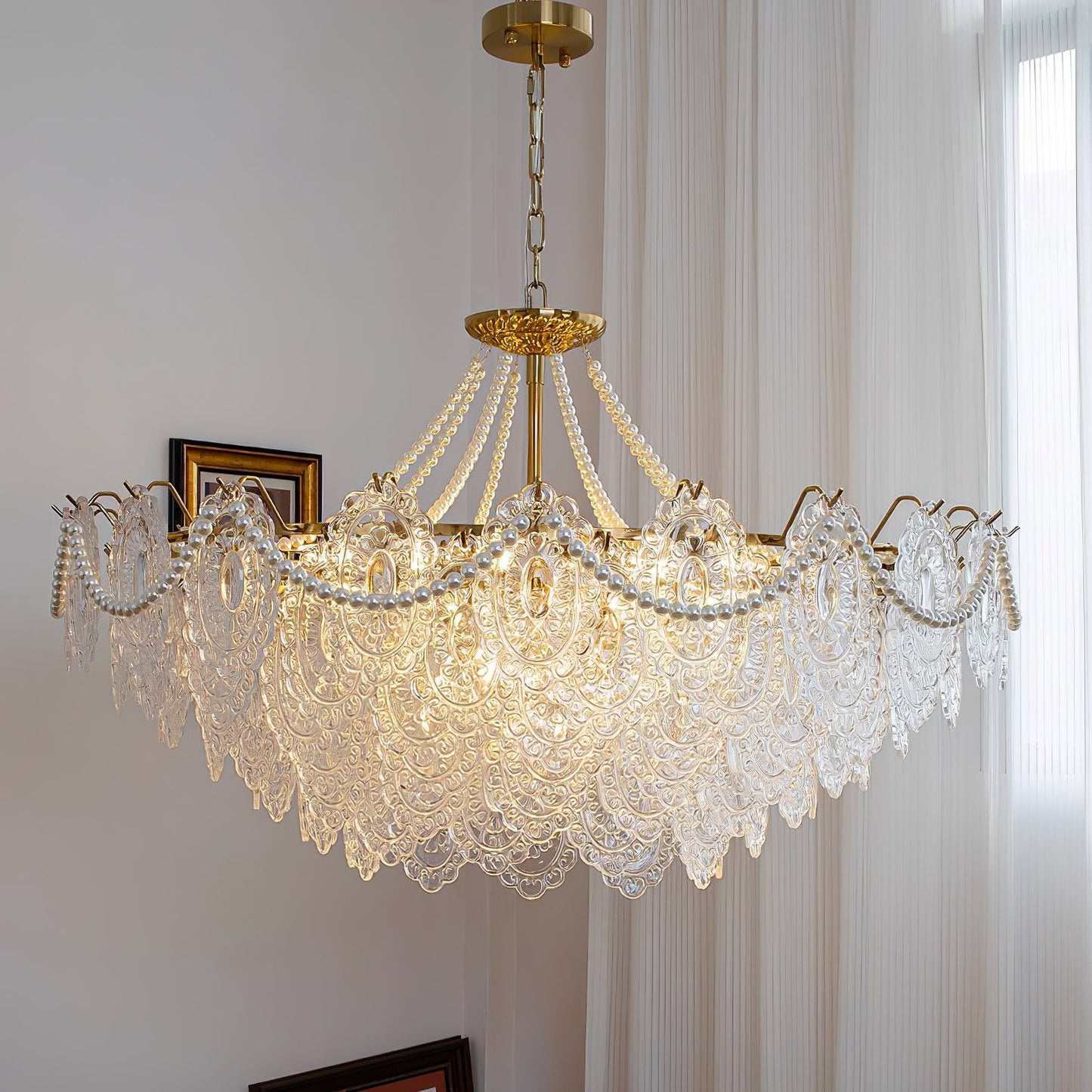 Elegant Pearls Glass Chandelier – Dimmable LED & Adjustable Height