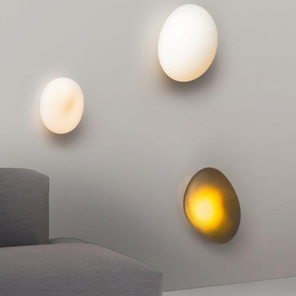 Elegant Bubble Glass Wall Lamp with Adjustable Brightness & Unique Des