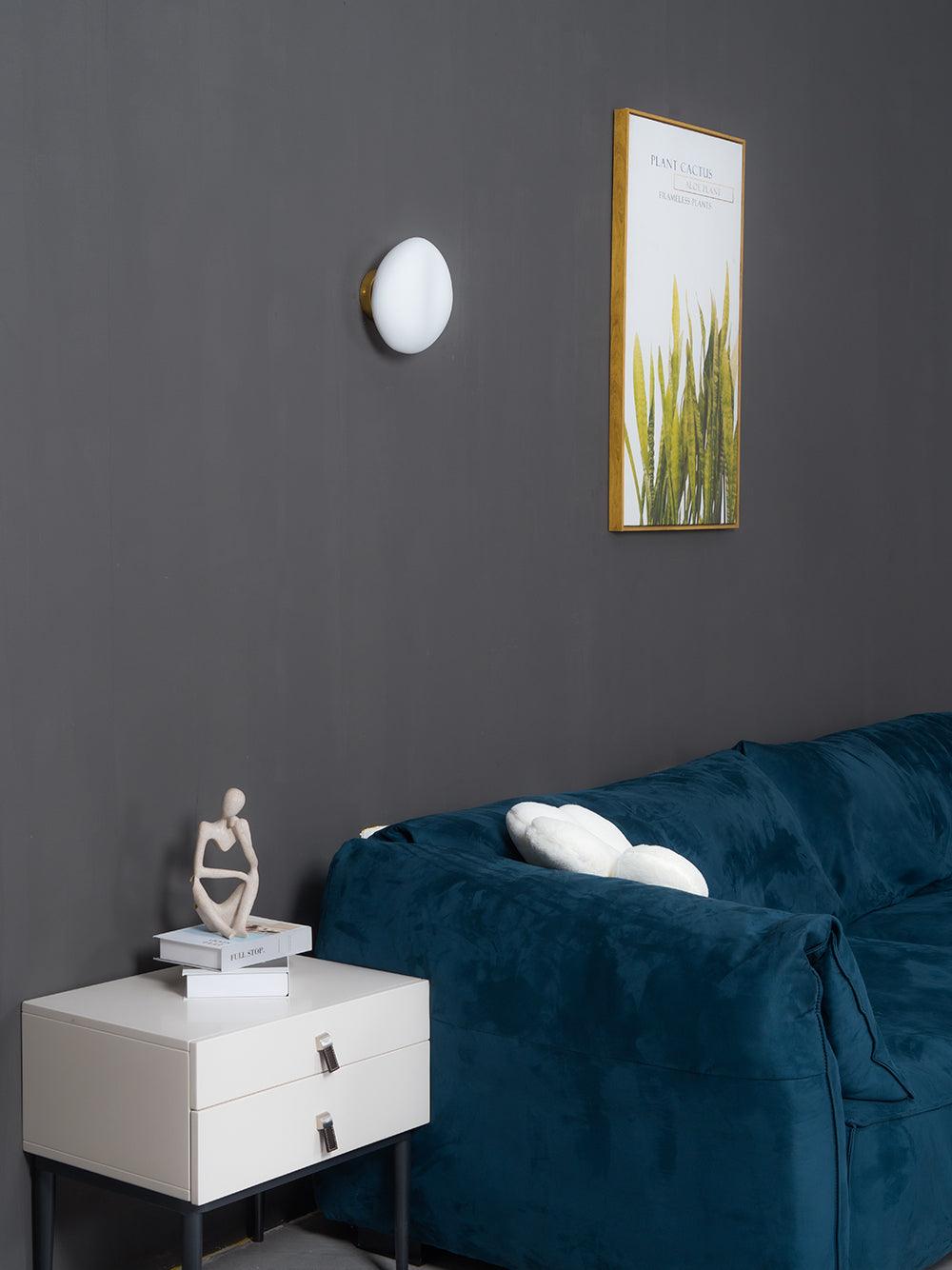 Elegant Bubble Glass Wall Lamp with Adjustable Brightness & Unique Des