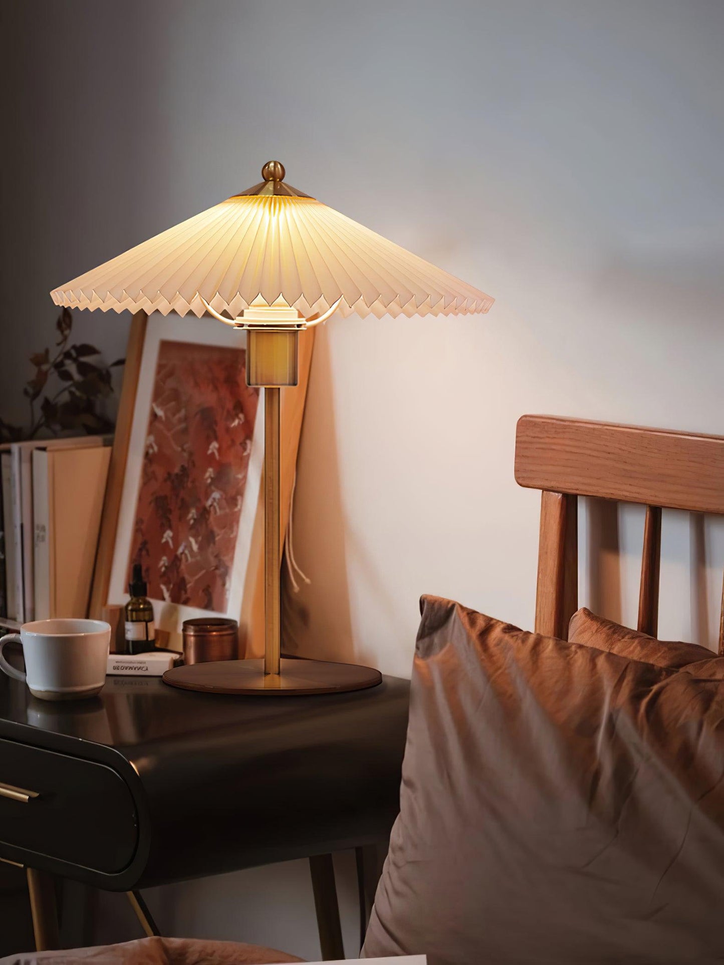Perla Pleated Table Lamp - Adjustable Brightness & Elegant Design
