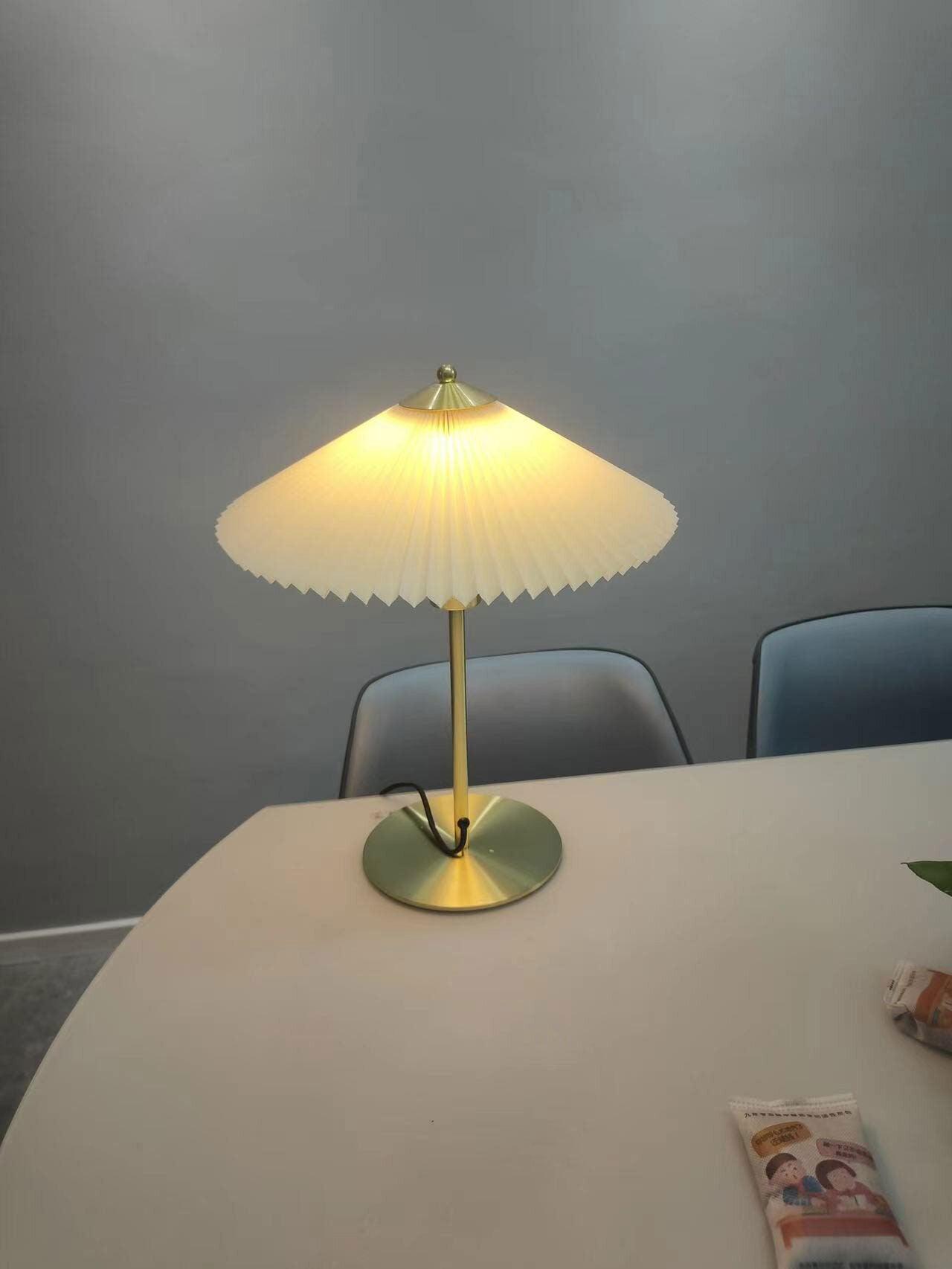 Perla Pleated Table Lamp - Adjustable Brightness & Elegant Design