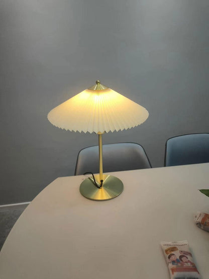 Perla Pleated Table Lamp - Adjustable Brightness & Elegant Design