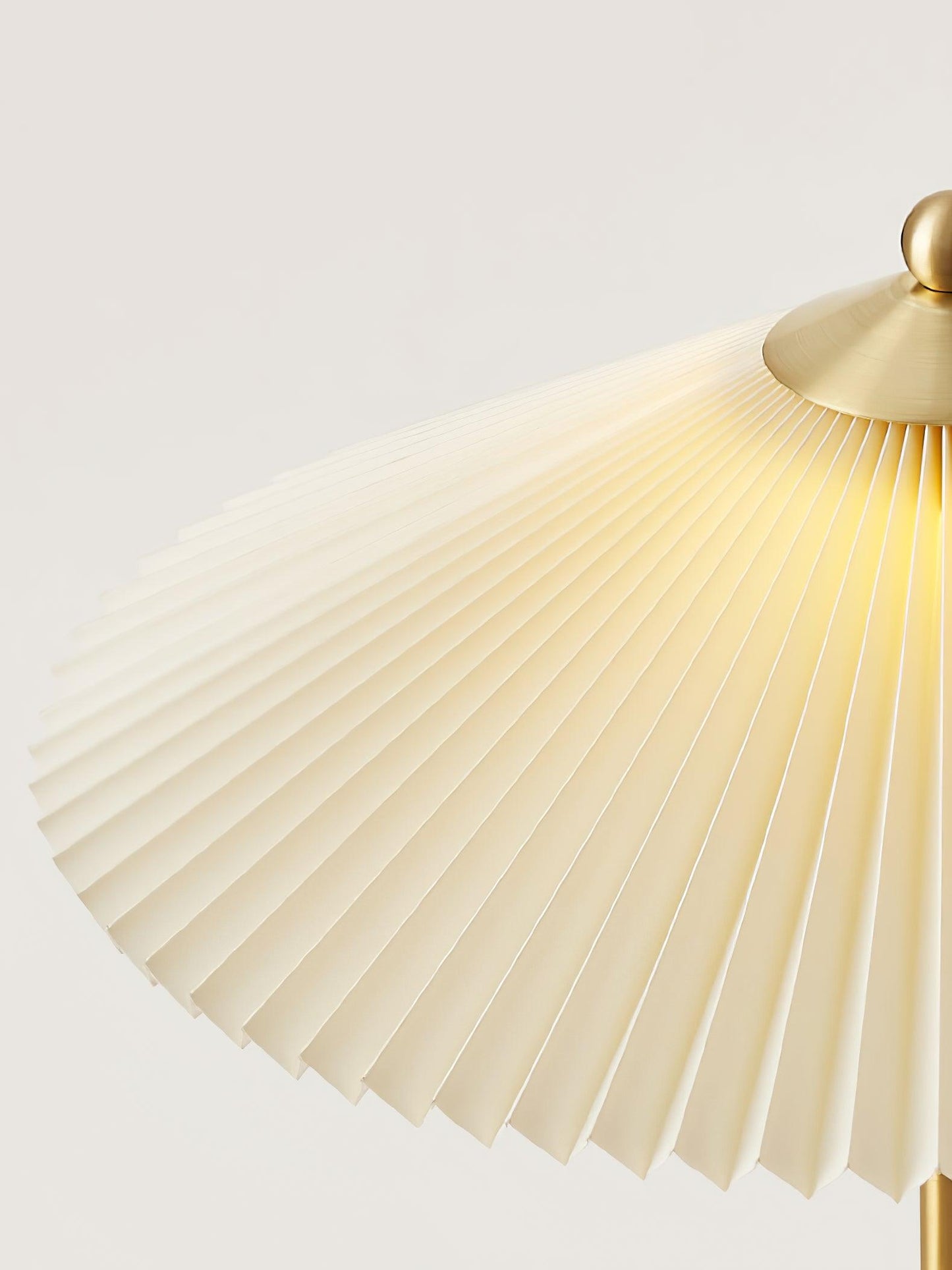 Perla Pleated Table Lamp - Adjustable Brightness & Elegant Design