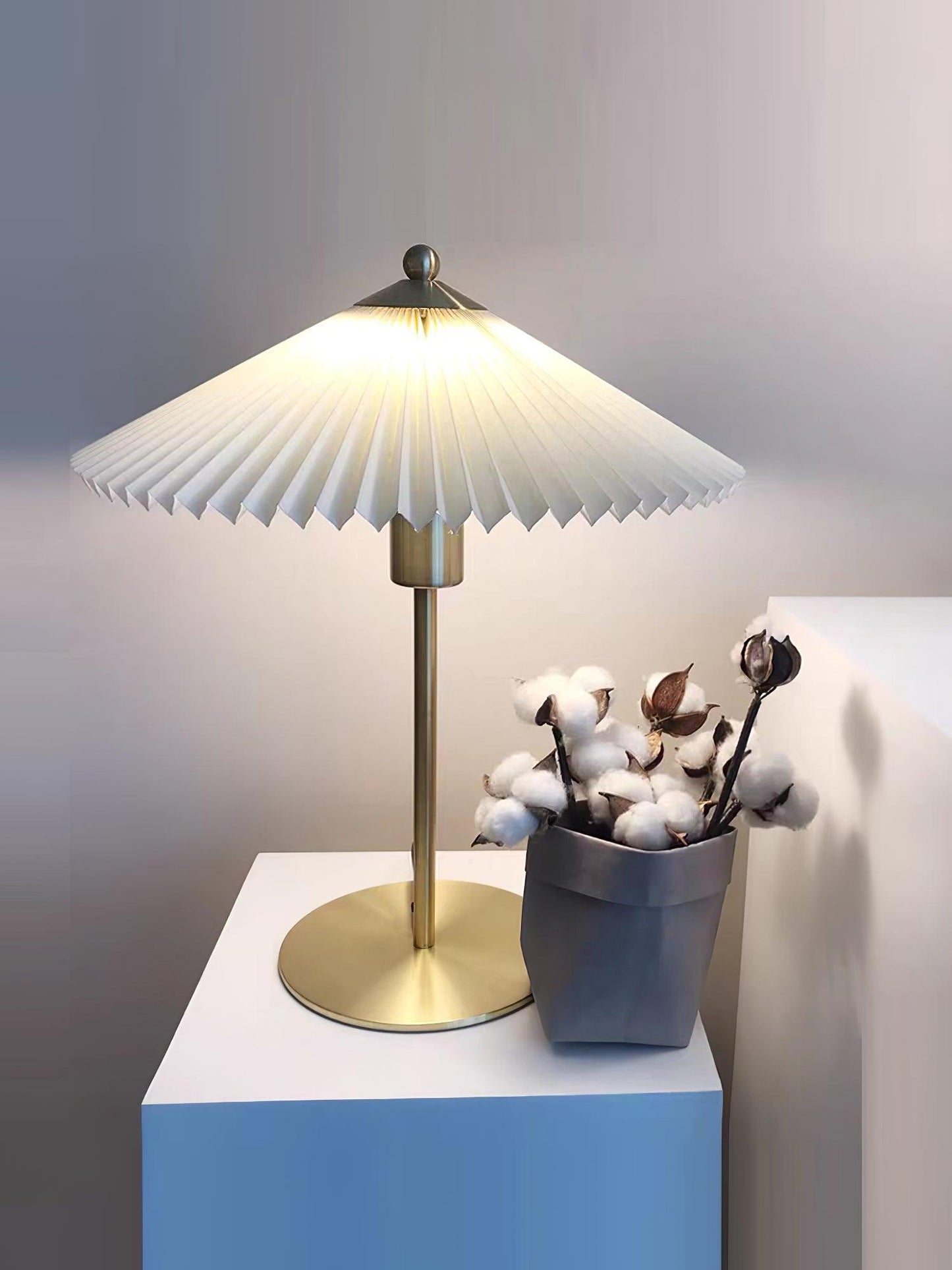 Perla Pleated Table Lamp - Adjustable Brightness & Elegant Design