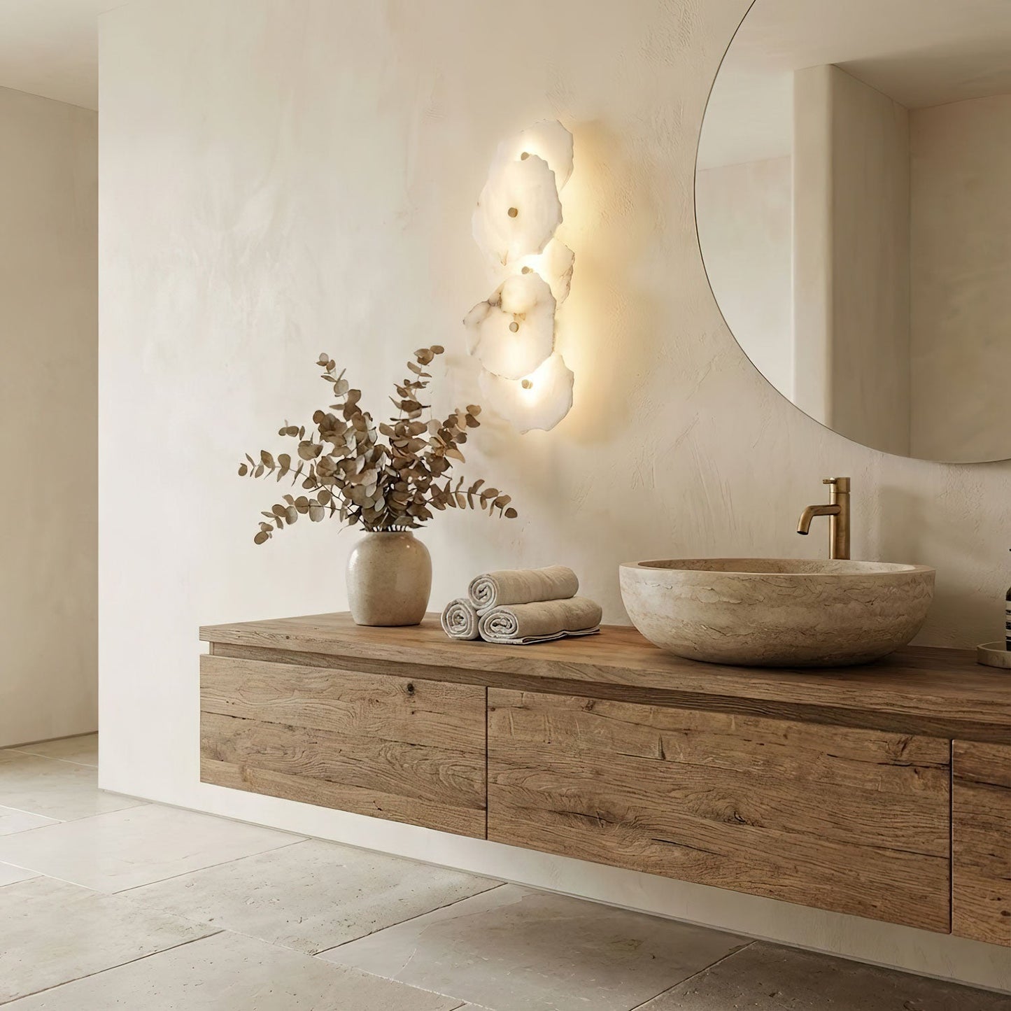 Petra Alabaster Wall Lamp - Elegant Design with Soft Glow & Energy Eff