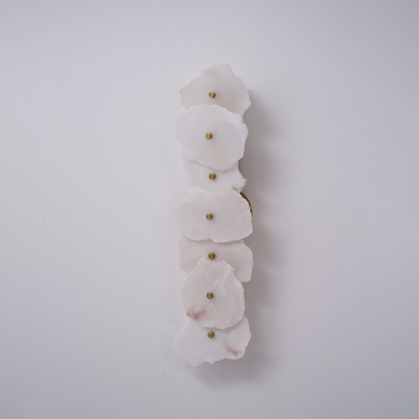 Petra Alabaster Wall Lamp - Elegant Design with Soft Glow & Energy Eff