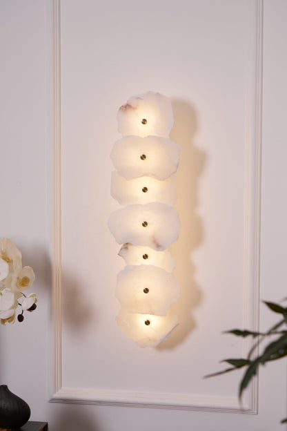 Petra Alabaster Wall Lamp - Elegant Design with Soft Glow & Energy Eff