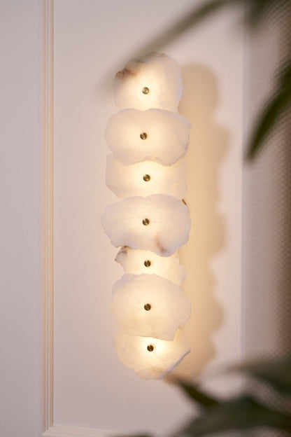 Petra Alabaster Wall Lamp - Elegant Design with Soft Glow & Energy Eff