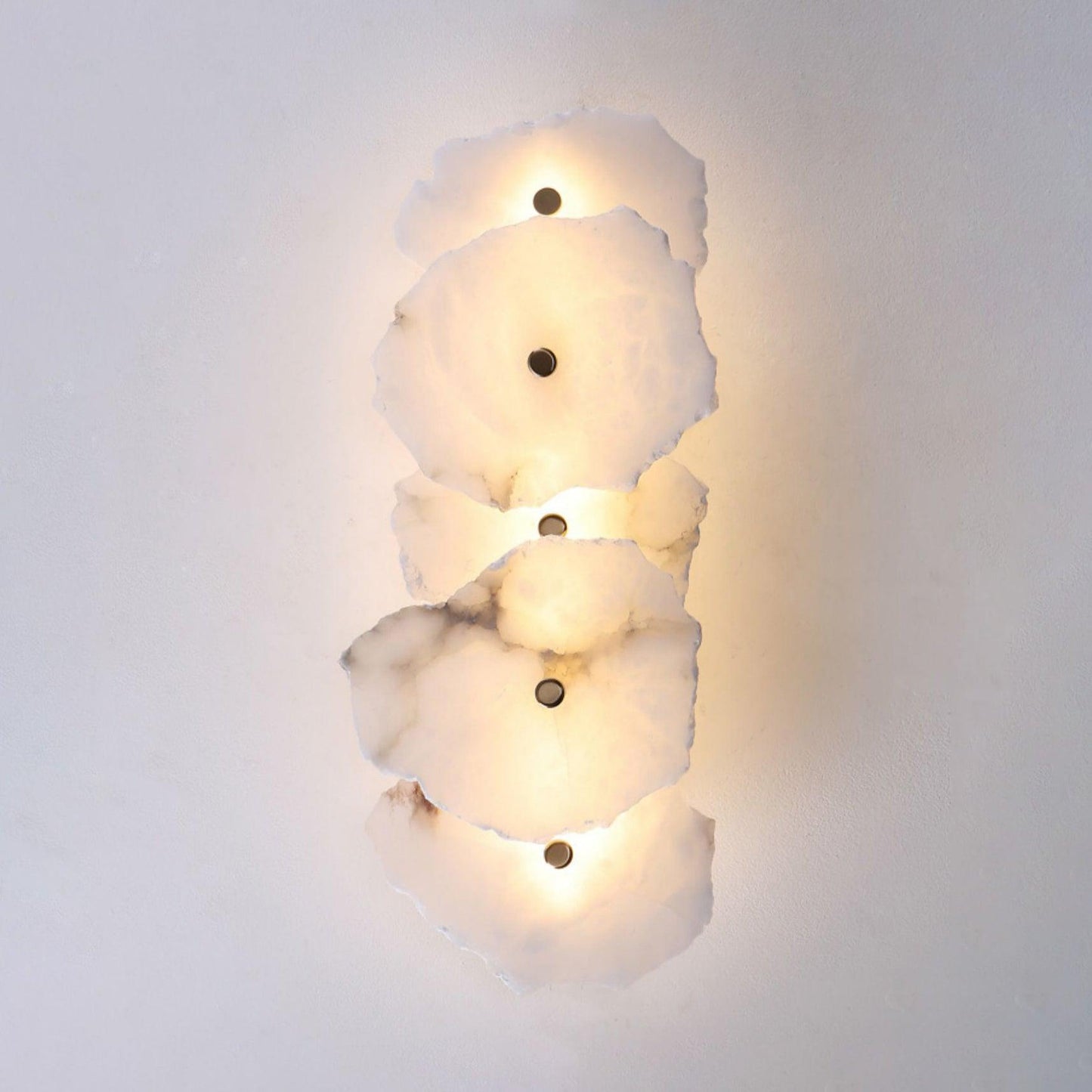 Petra Alabaster Wall Lamp - Elegant Design with Soft Glow & Energy Eff