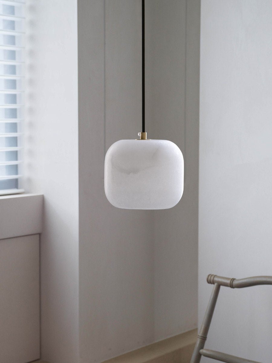 Alabaster Cluster Chandelier - Elegant Design, Adjustable Brightness