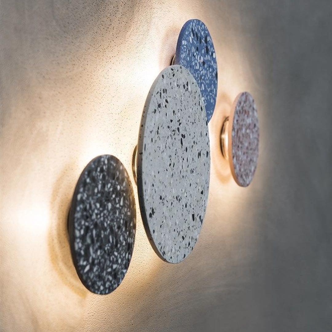 Adjustable Pin Wall Lamp with LED Light and Modern Design