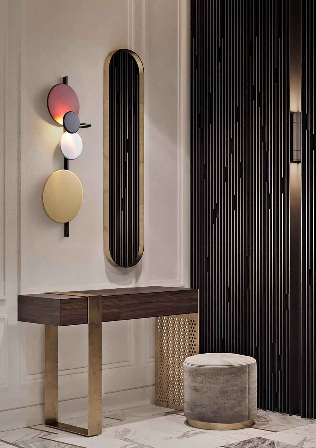 Planet Plug-in Wall Lamp with Adjustable Brightness and Modern Design