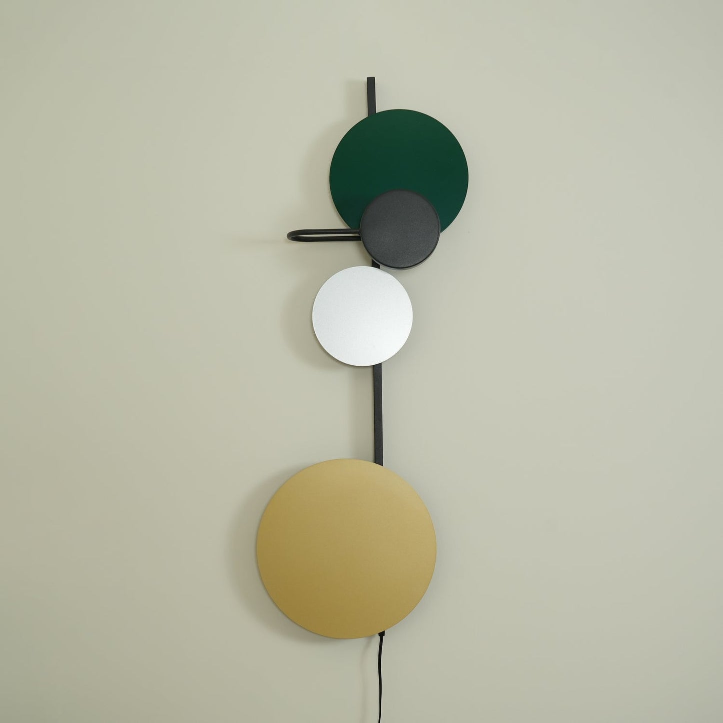 Planet Plug-in Wall Lamp with Adjustable Brightness and Modern Design