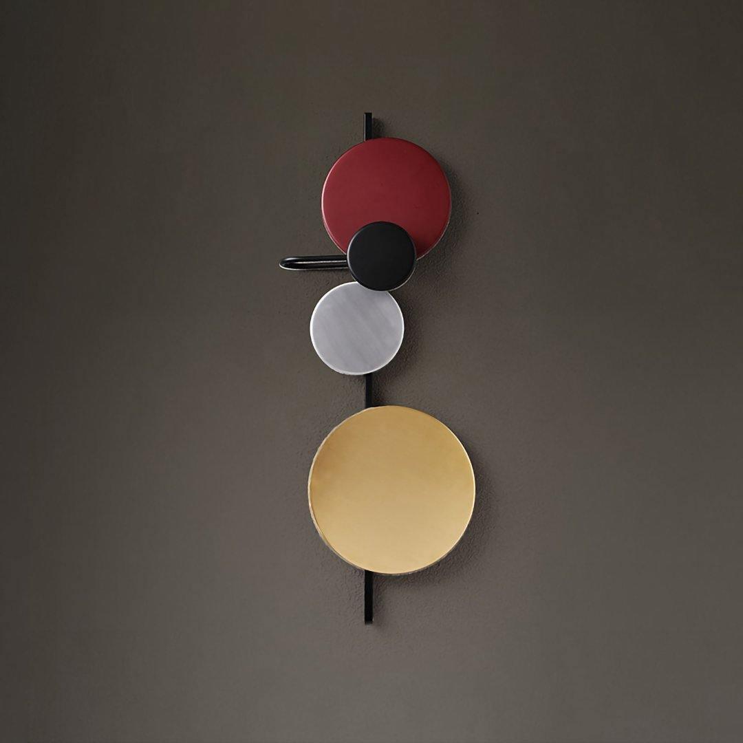 Planet Plug-in Wall Lamp with Adjustable Brightness and Modern Design