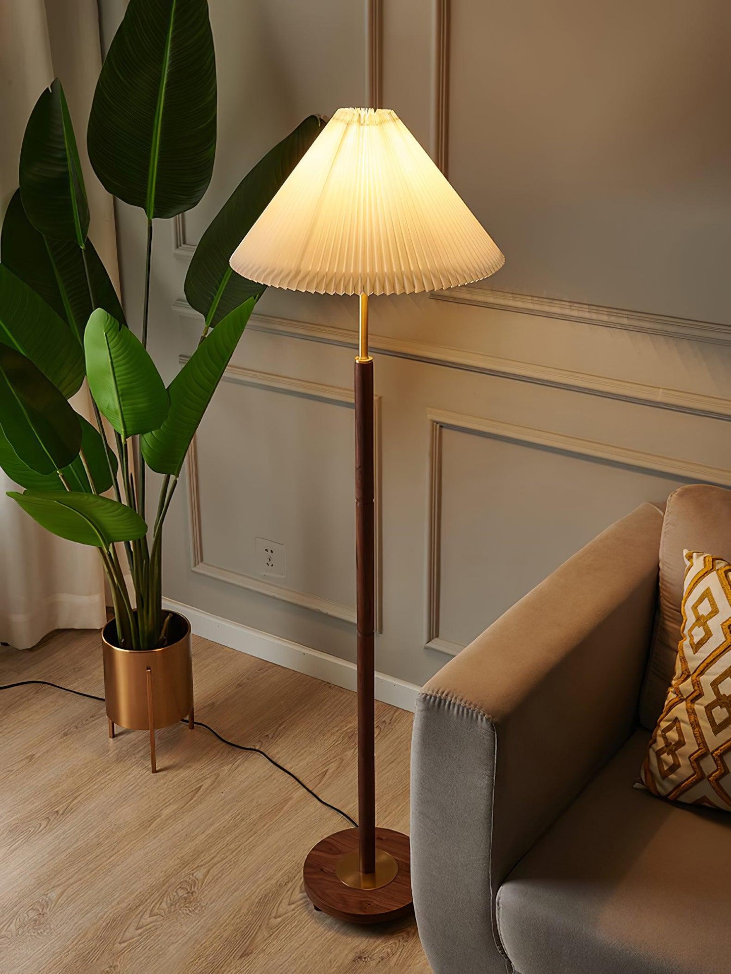 Elegant Pleated Floor Lamp with Adjustable Brightness and Energy-Effic
