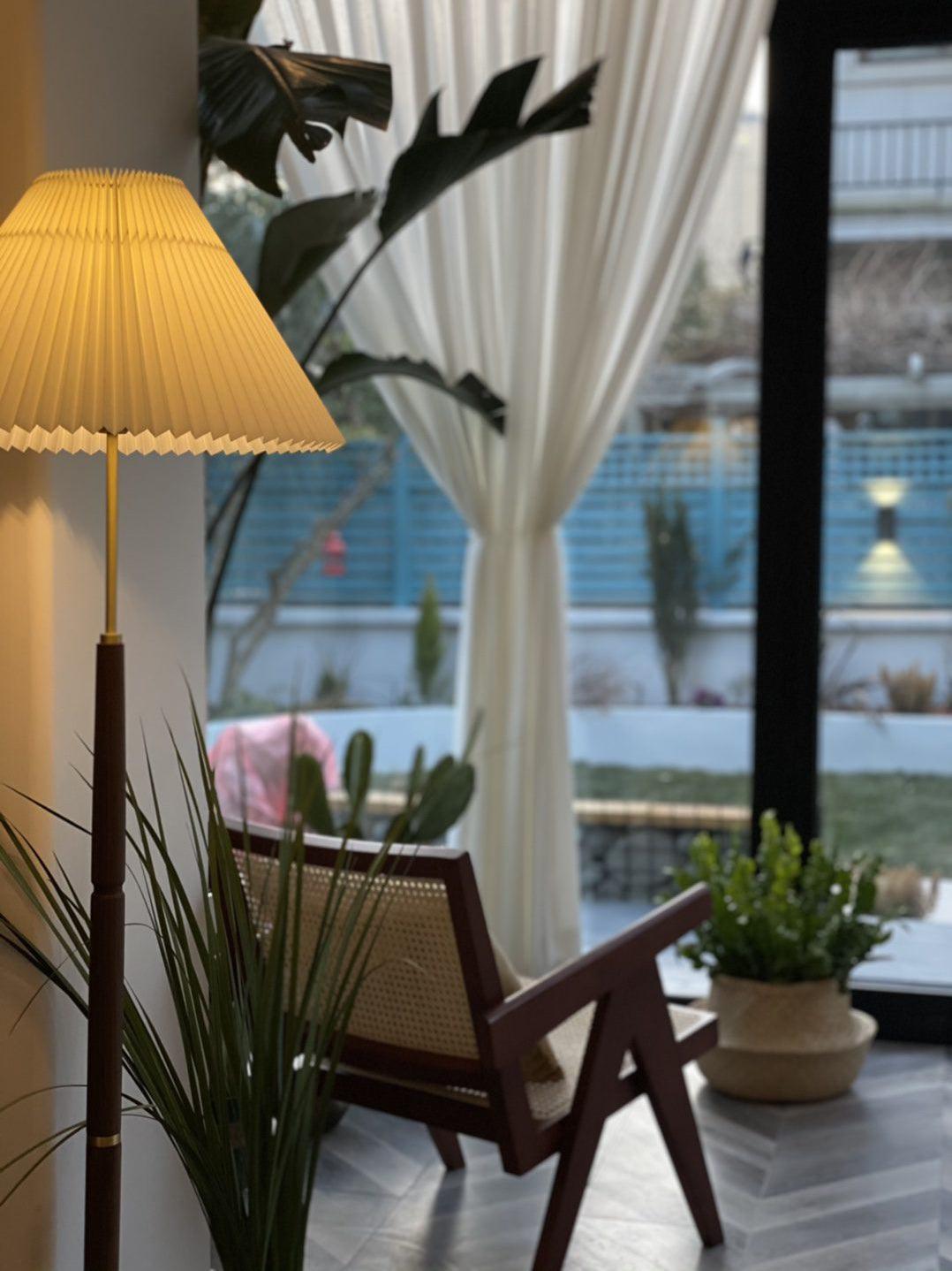 Elegant Pleated Floor Lamp with Adjustable Brightness and Energy-Effic