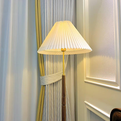 Elegant Pleated Floor Lamp with Adjustable Brightness and Energy-Effic