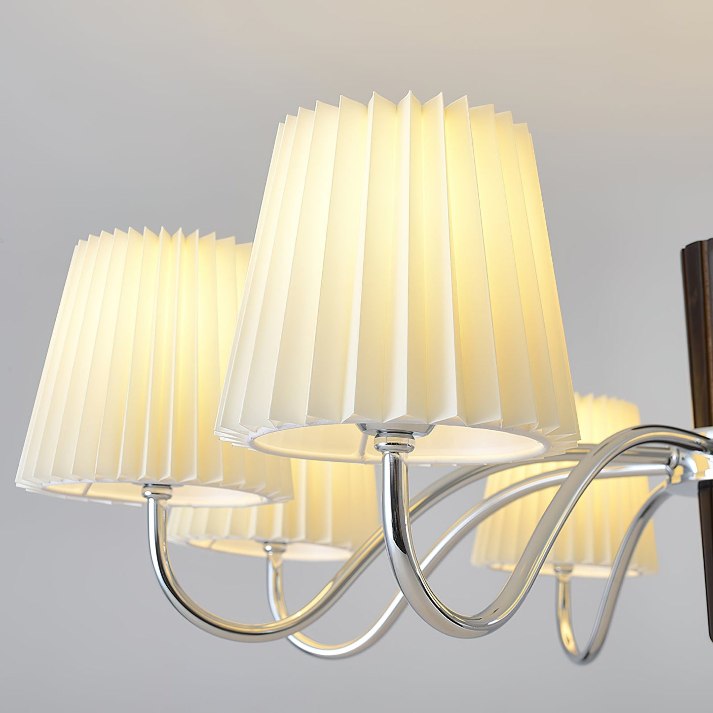 Elegant Plisse Chandelier with Adjustable Brightness and Energy Effici