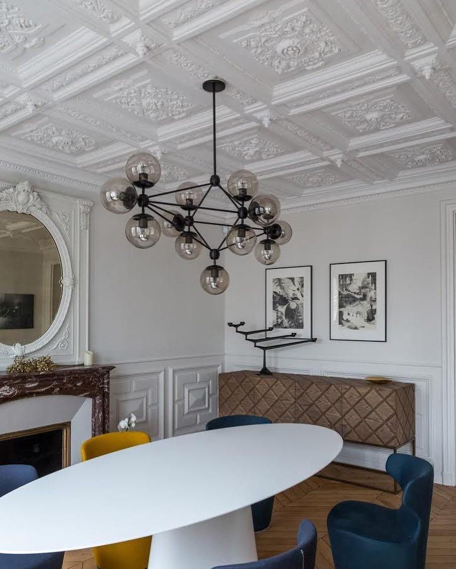 Vertex Chandelier - Modern Design with Adjustable Brightness & Energy-