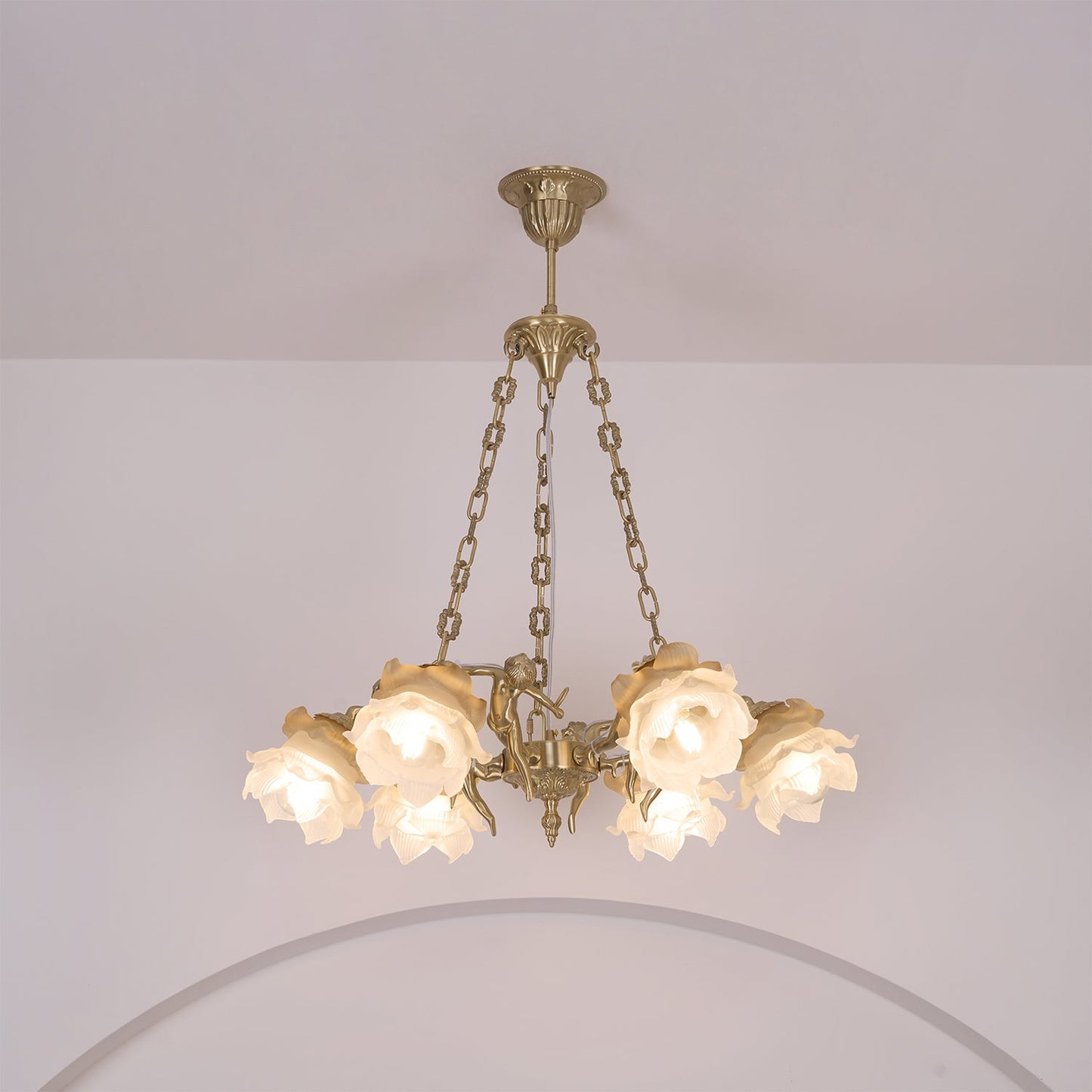 Brass Putti Statuettes Suspension - Elegant Design & Durable Craftsman