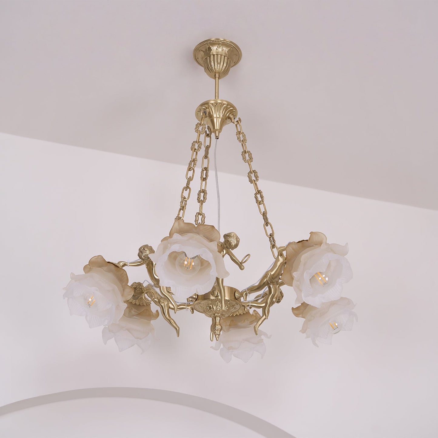 Brass Putti Statuettes Suspension - Elegant Design & Durable Craftsman