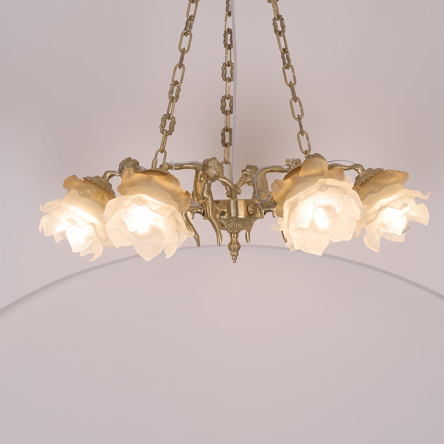 Brass Putti Statuettes Suspension - Elegant Design & Durable Craftsman