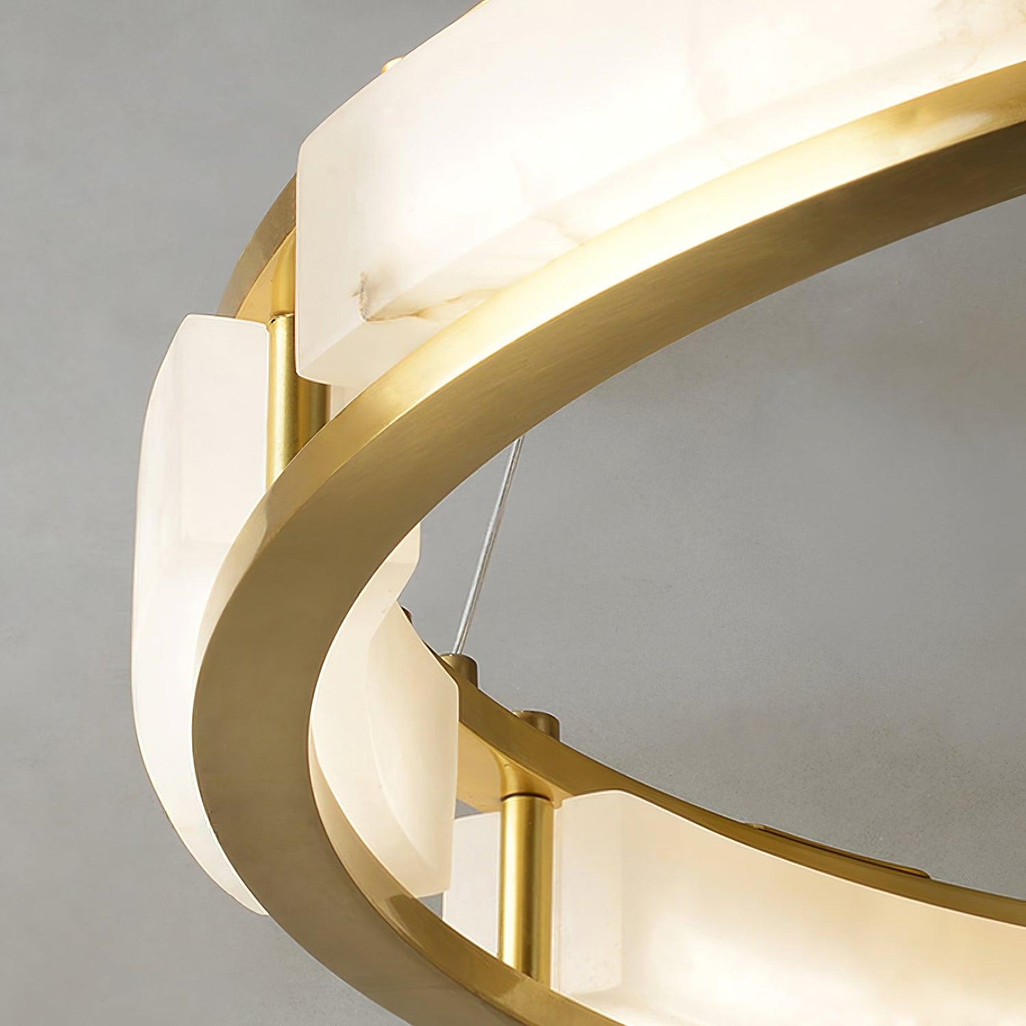 Qatar Alabaster Chandelier - Elegant Design with Dimmable Lighting