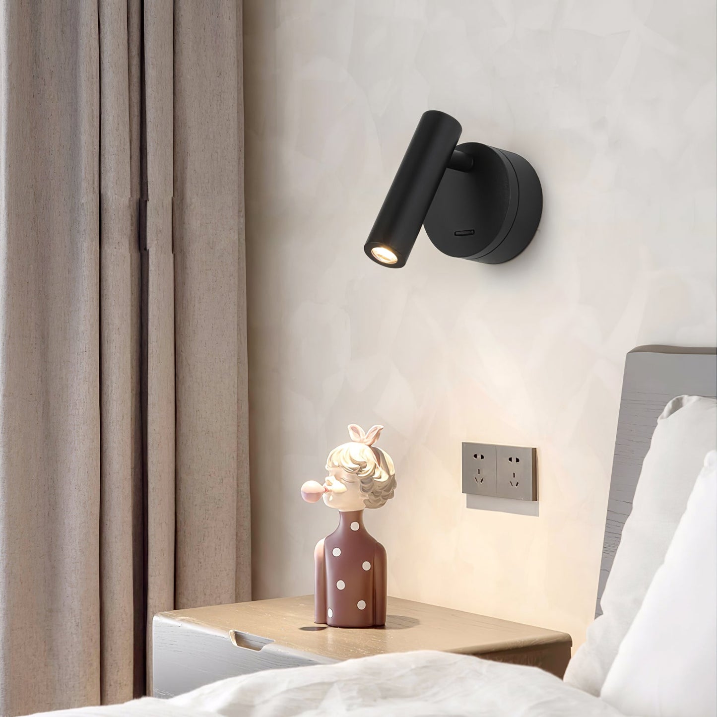 LED Reading Wall Lamp with Adjustable Brightness and Modern Design