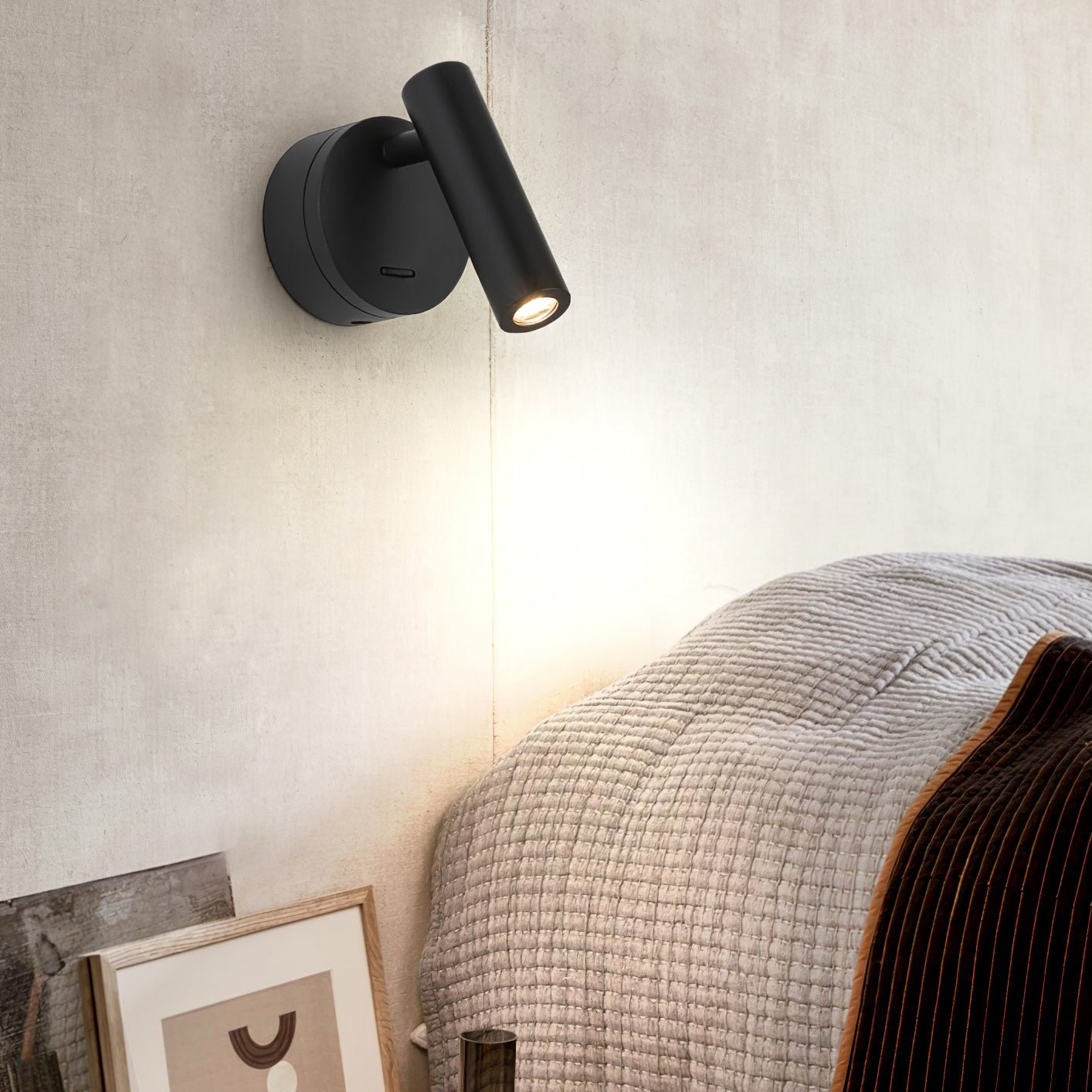 LED Reading Wall Lamp with Adjustable Brightness and Modern Design