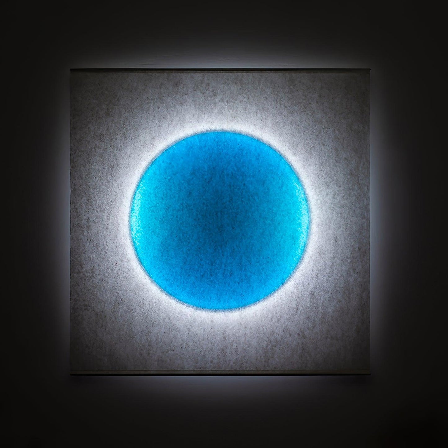Relax Plug-in Wall Light with Dimmable Function & Energy-Efficient LED