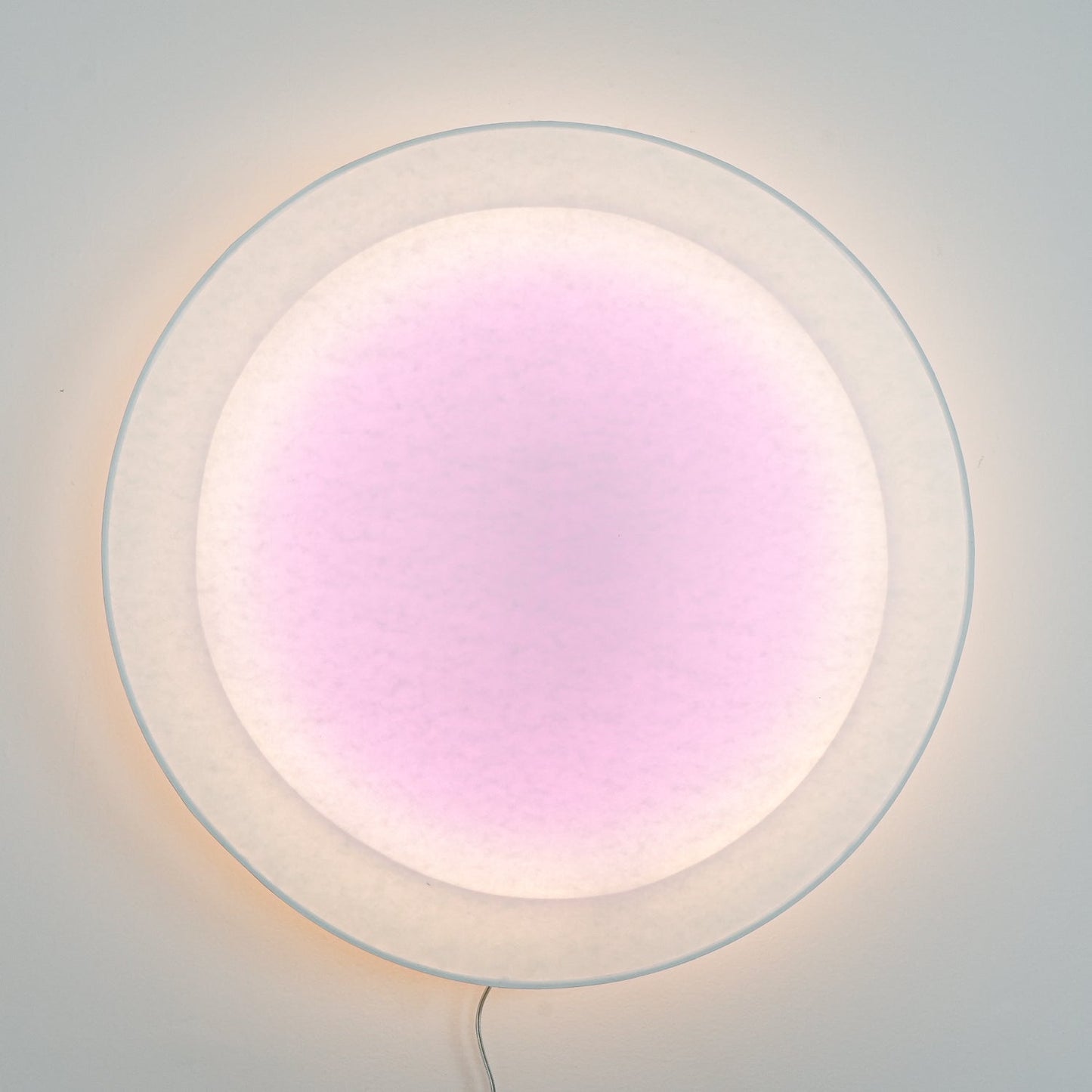 Relax Plug-in Wall Light with Dimmable Function & Energy-Efficient LED