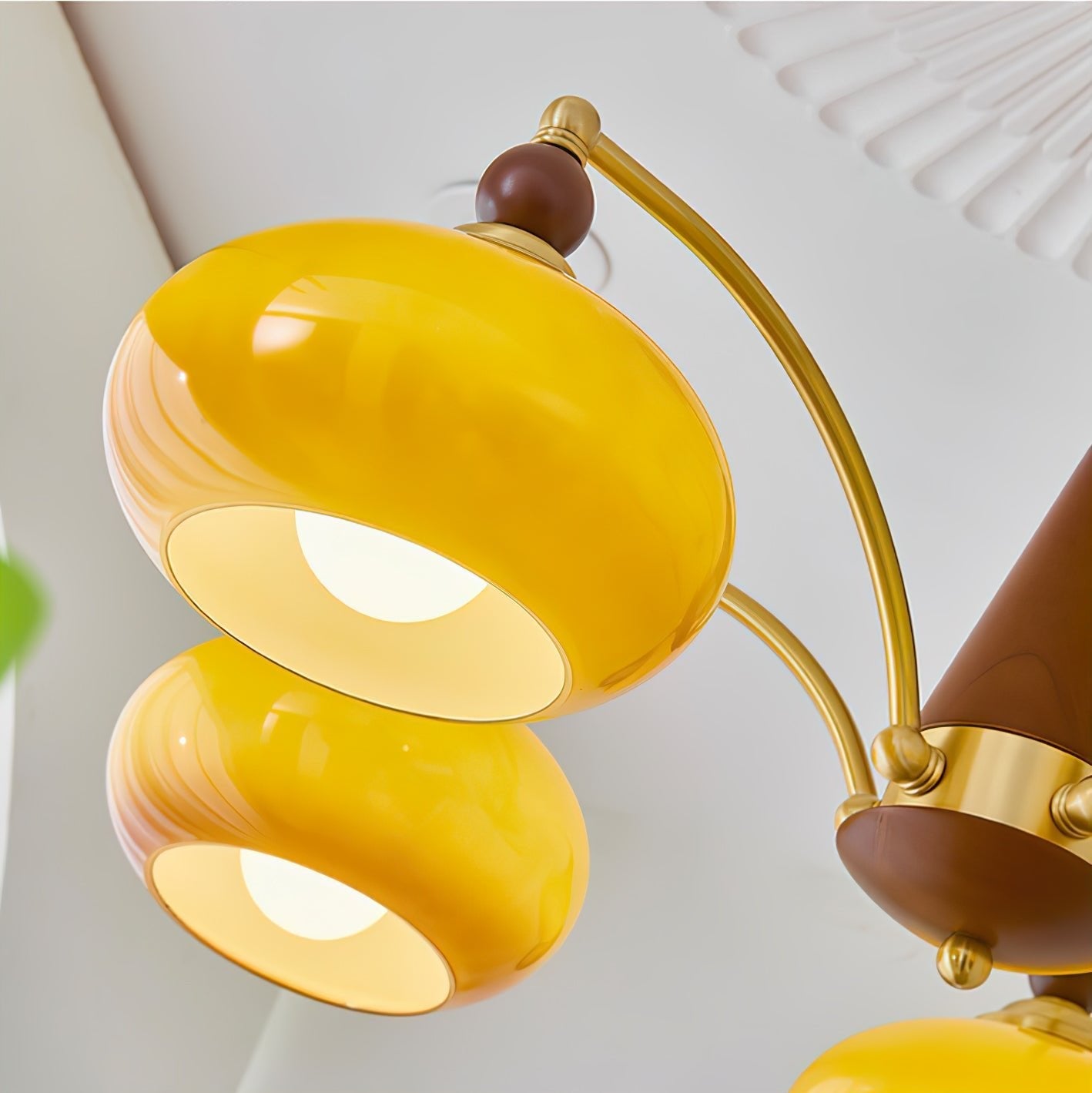 Elegant Retro Calliope Chandelier with Adjustable Lighting & Vintage D