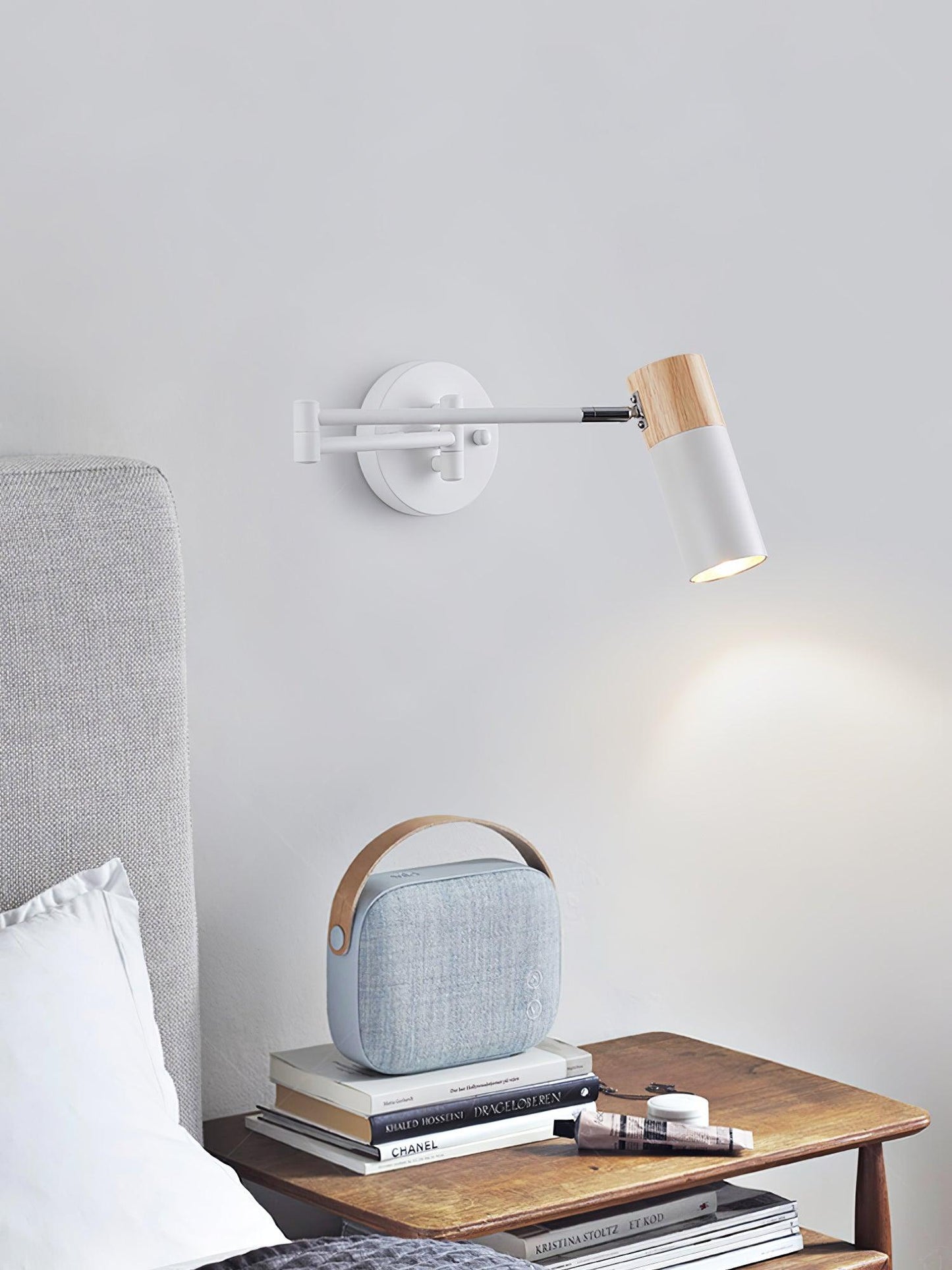 Ridge Arm Wall Lamp - Adjustable Angle & Energy-Efficient LED Lighting