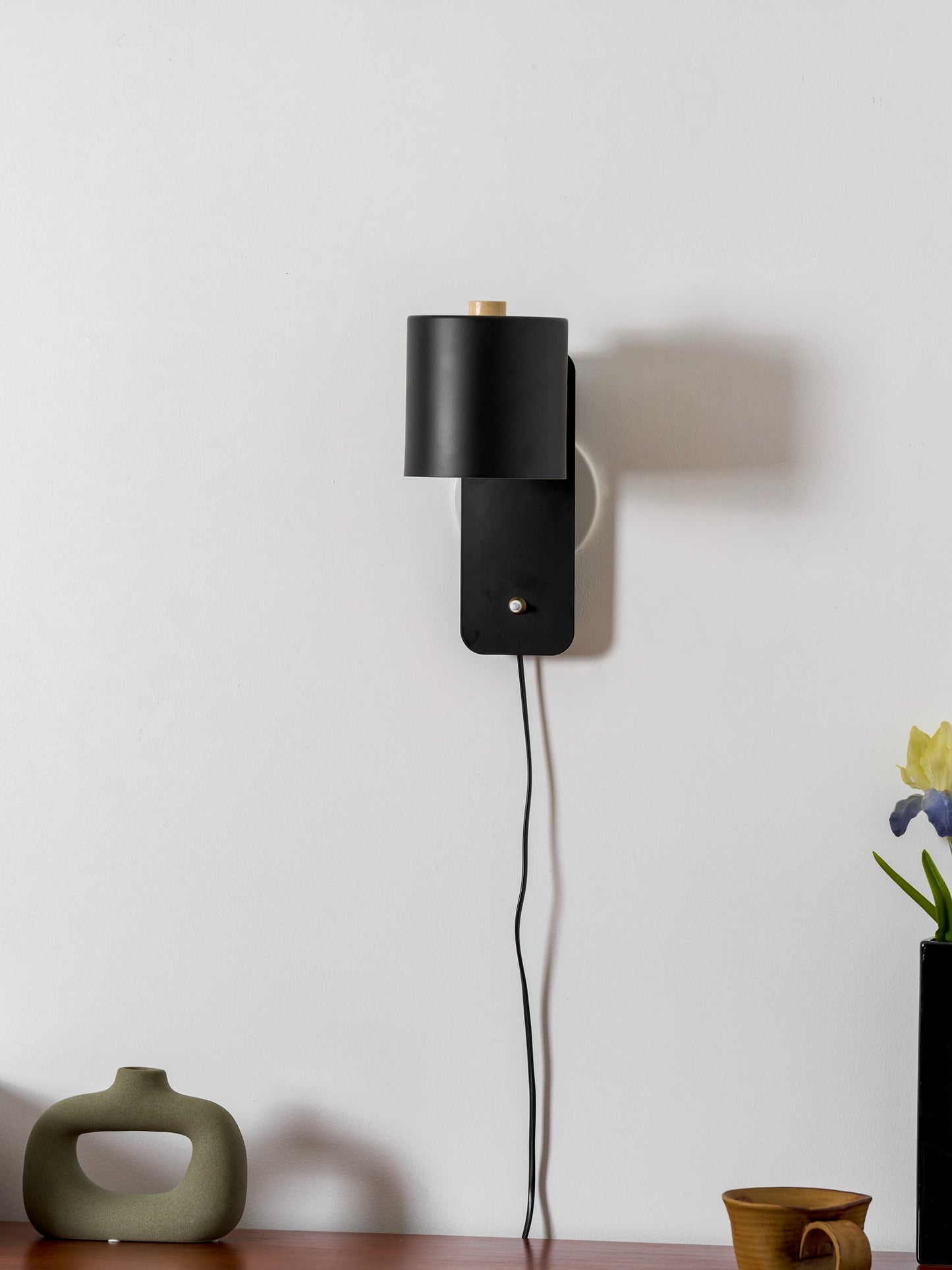 Rotatable Cylinder Plug-in Wall Lamp with Adjustable Brightness & Mode