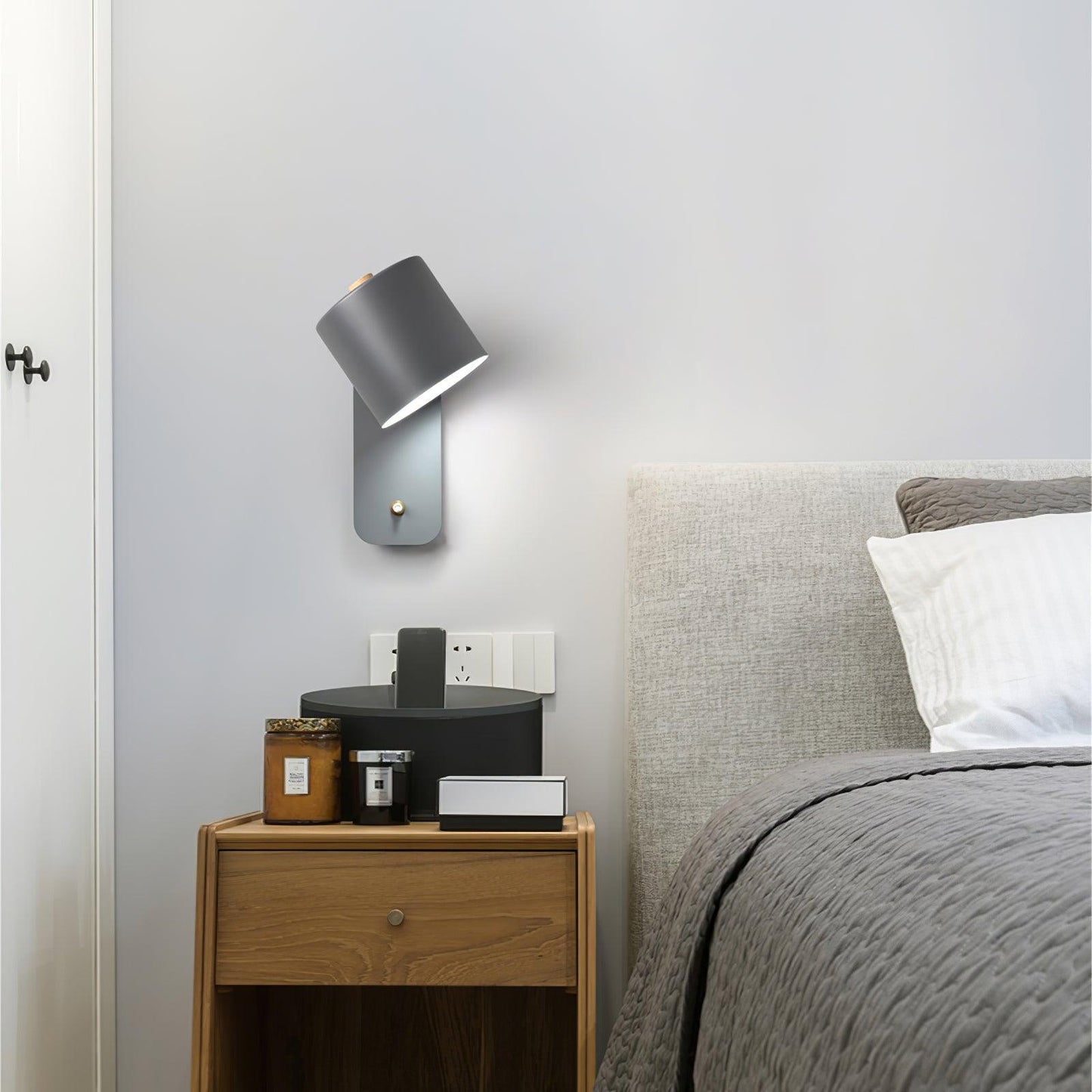 Rotatable Cylinder Wall Lamp with Adjustable Brightness and Modern Des