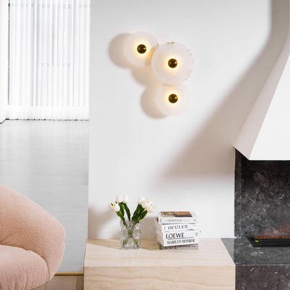Nayra Alabaster Wall Lamp - Elegant Design with Adjustable Light Direc