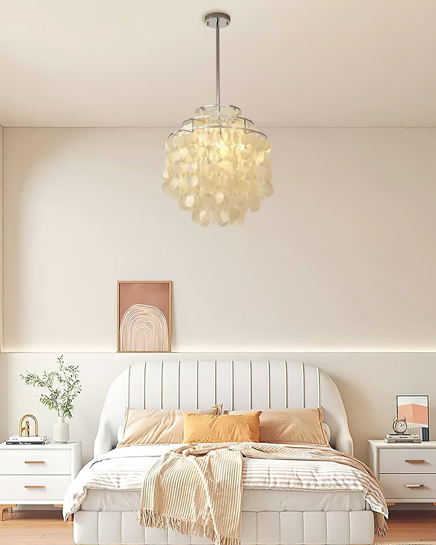 Elegant Round Shell Chandelier with Adjustable Height and Soft Illumin